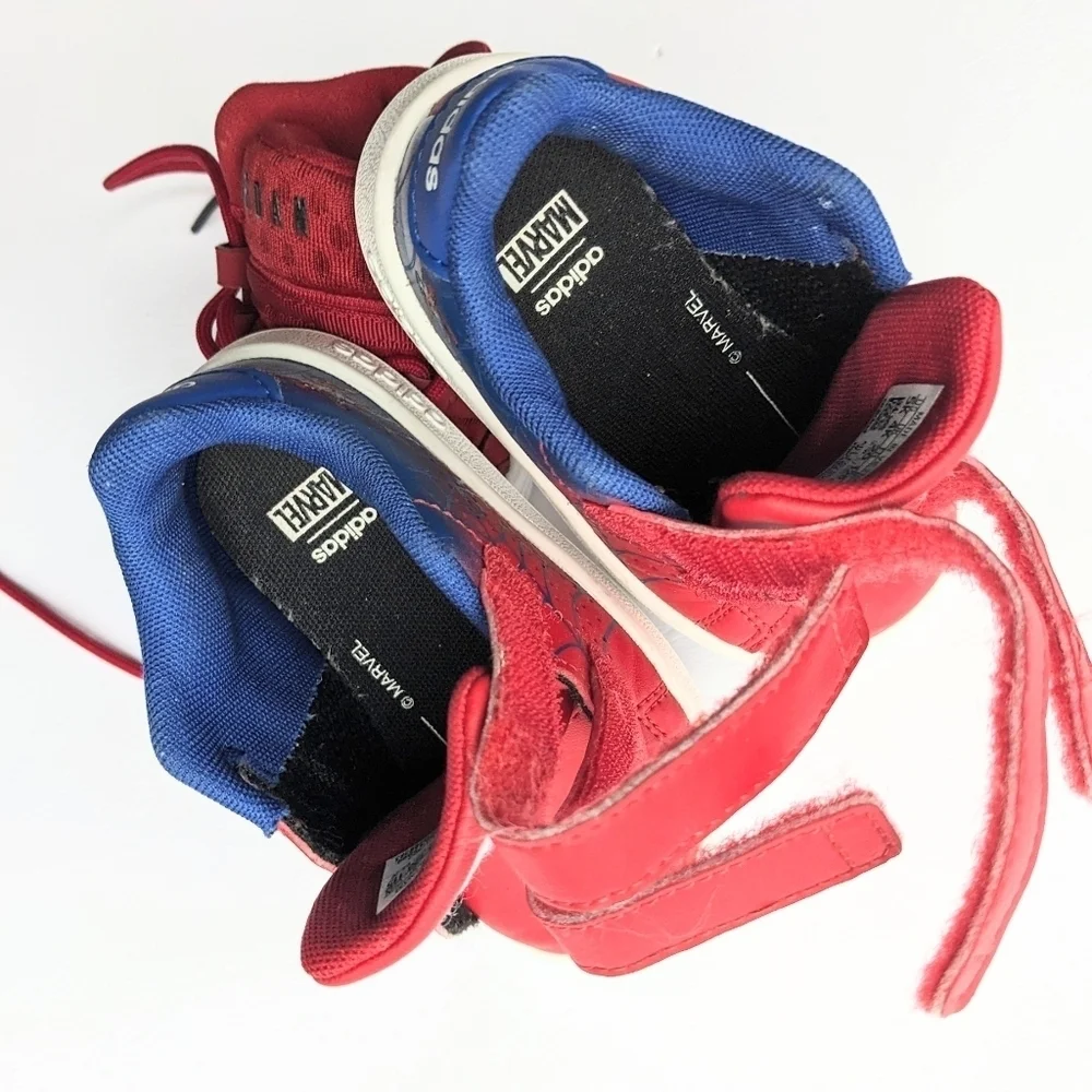 Adidas x Marvel Infant Advantage Spider-Man Hook-and-Loop Sneakers